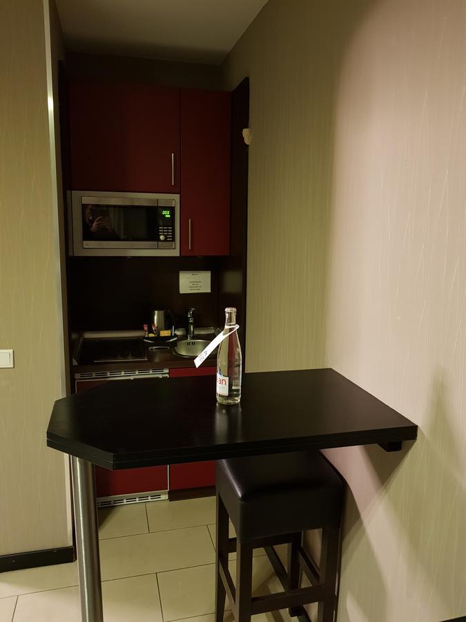 Hotel Asahi Düsseldorf Esterno foto
